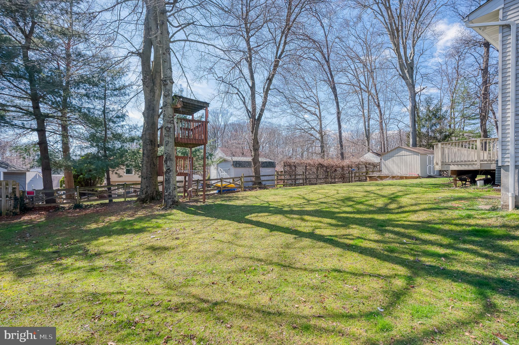 LAUREL VALLEY - Residential