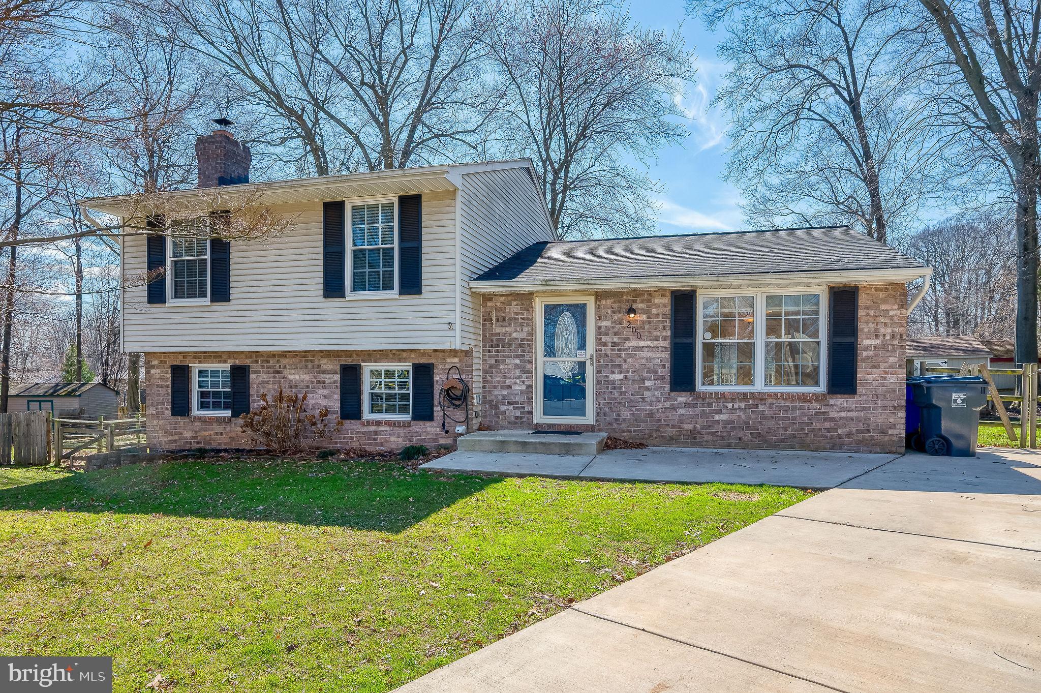 LAUREL VALLEY - Residential