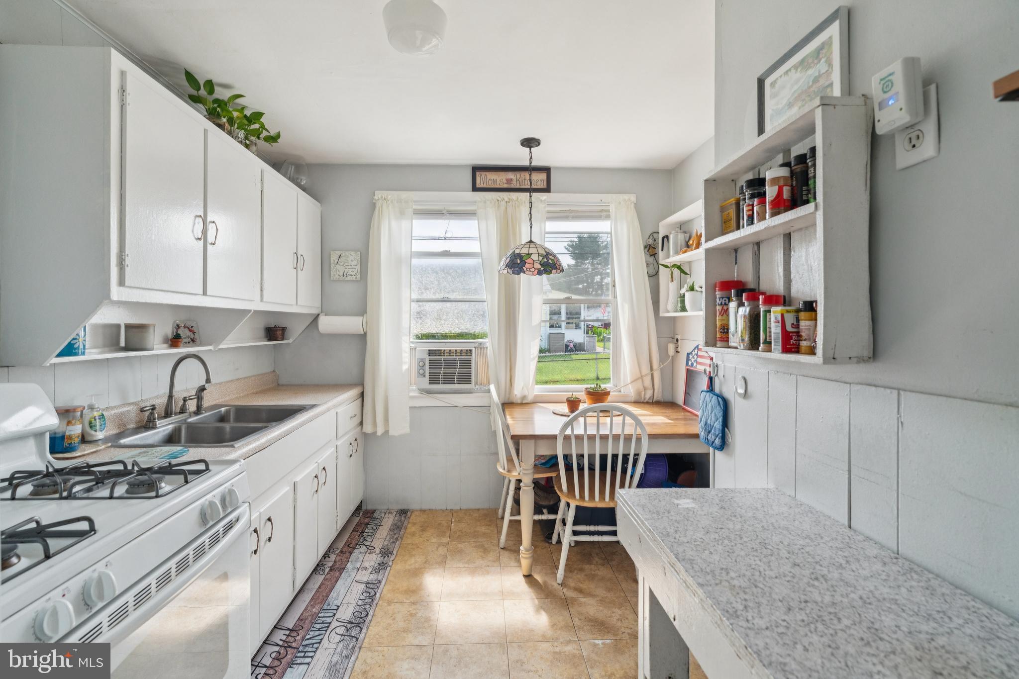 GLENDALE - Residential