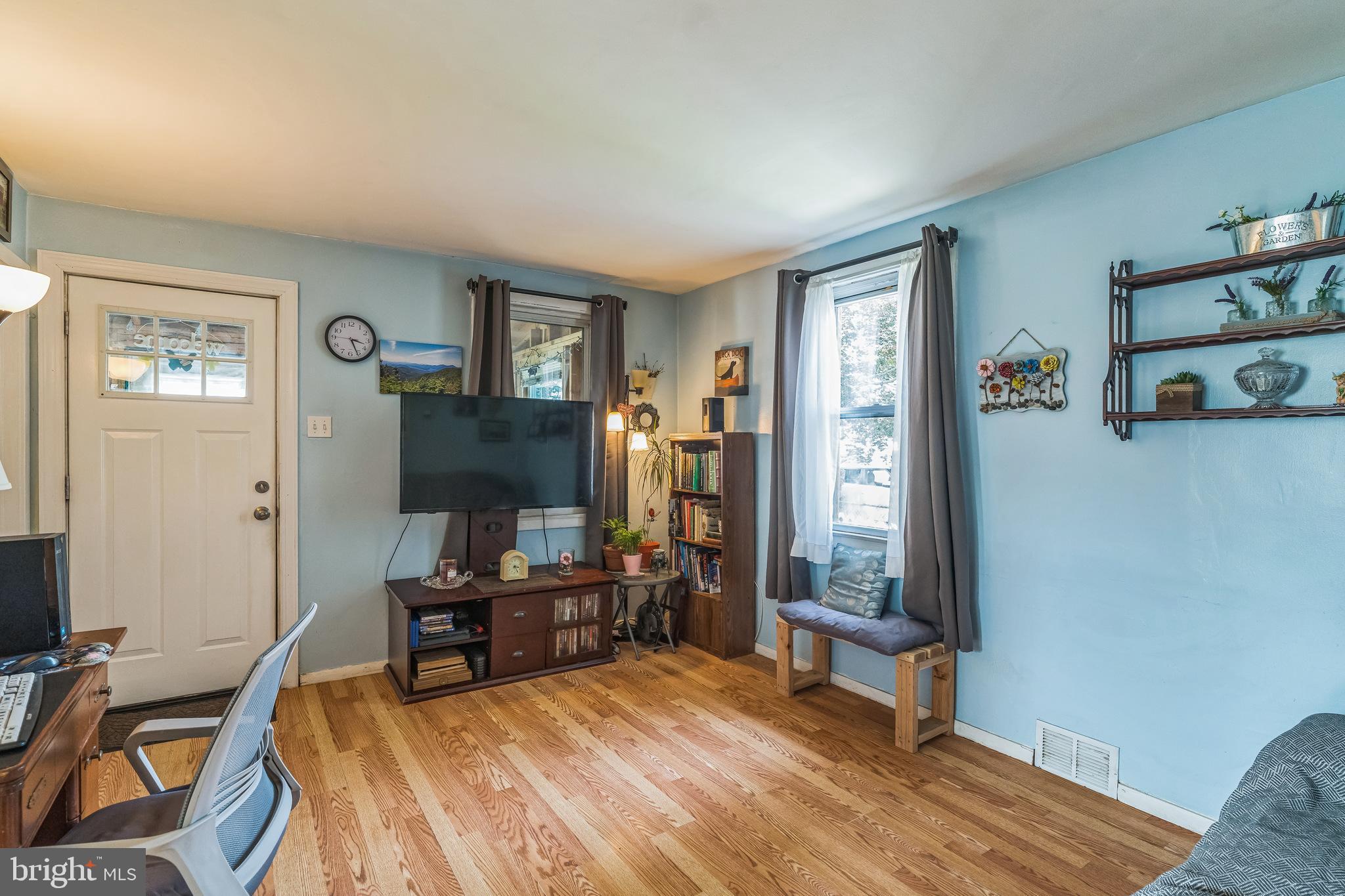 GLENDALE - Residential