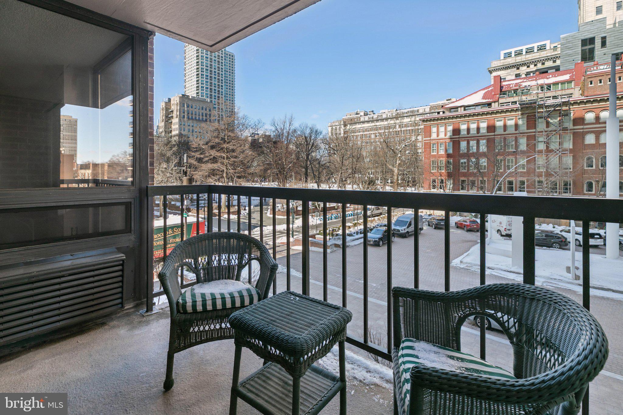 241 S 6TH STREET 304F