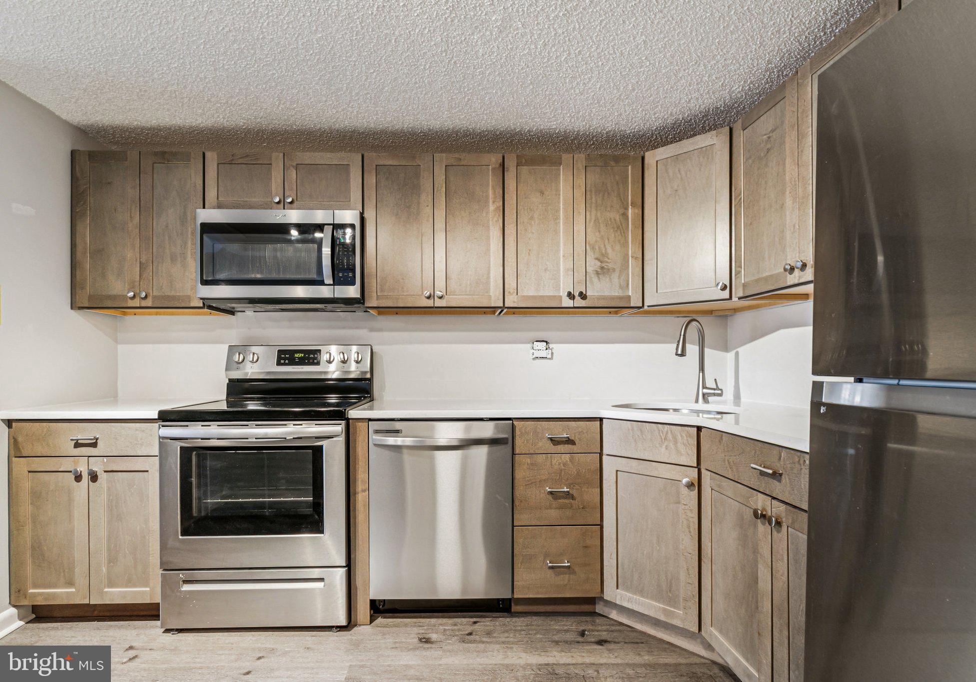 WASHINGTON SQ - Residential