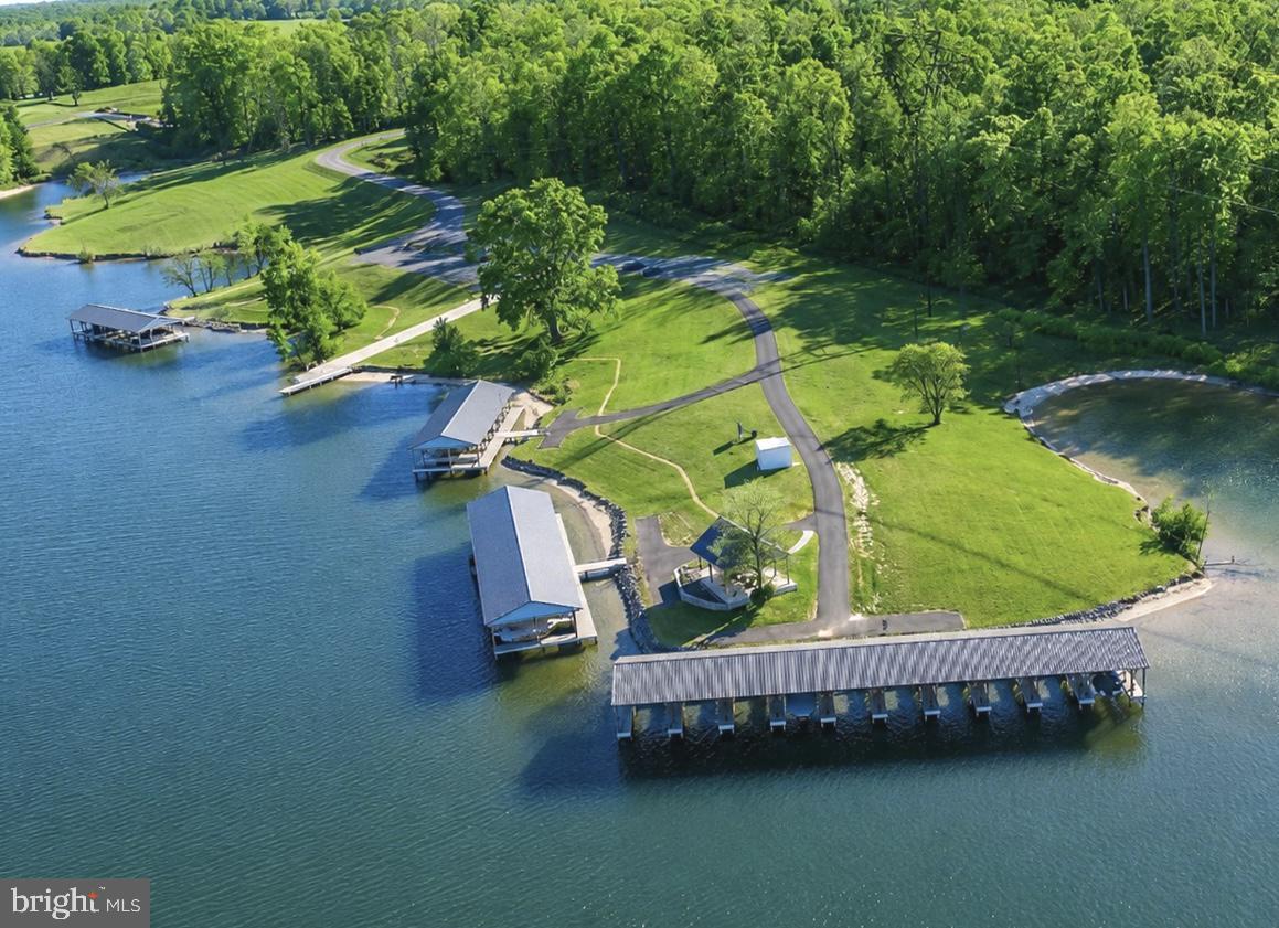 36 ROCK ISLAND RIDGE