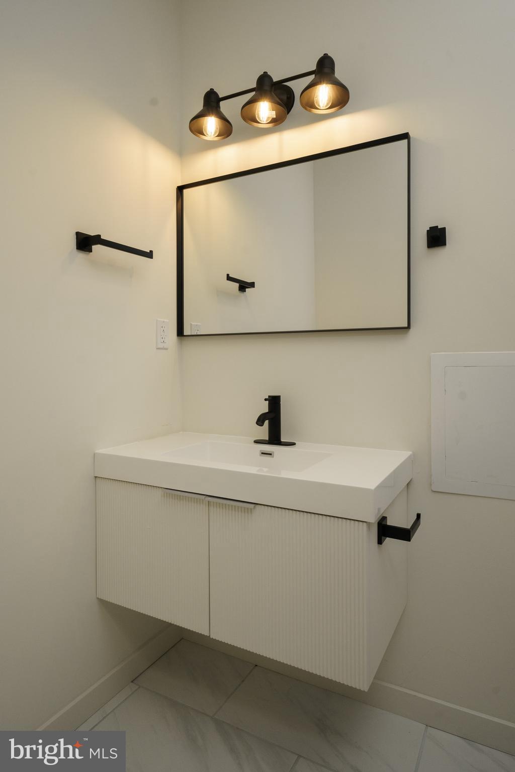 WEST KENSINGTON - Residential Lease