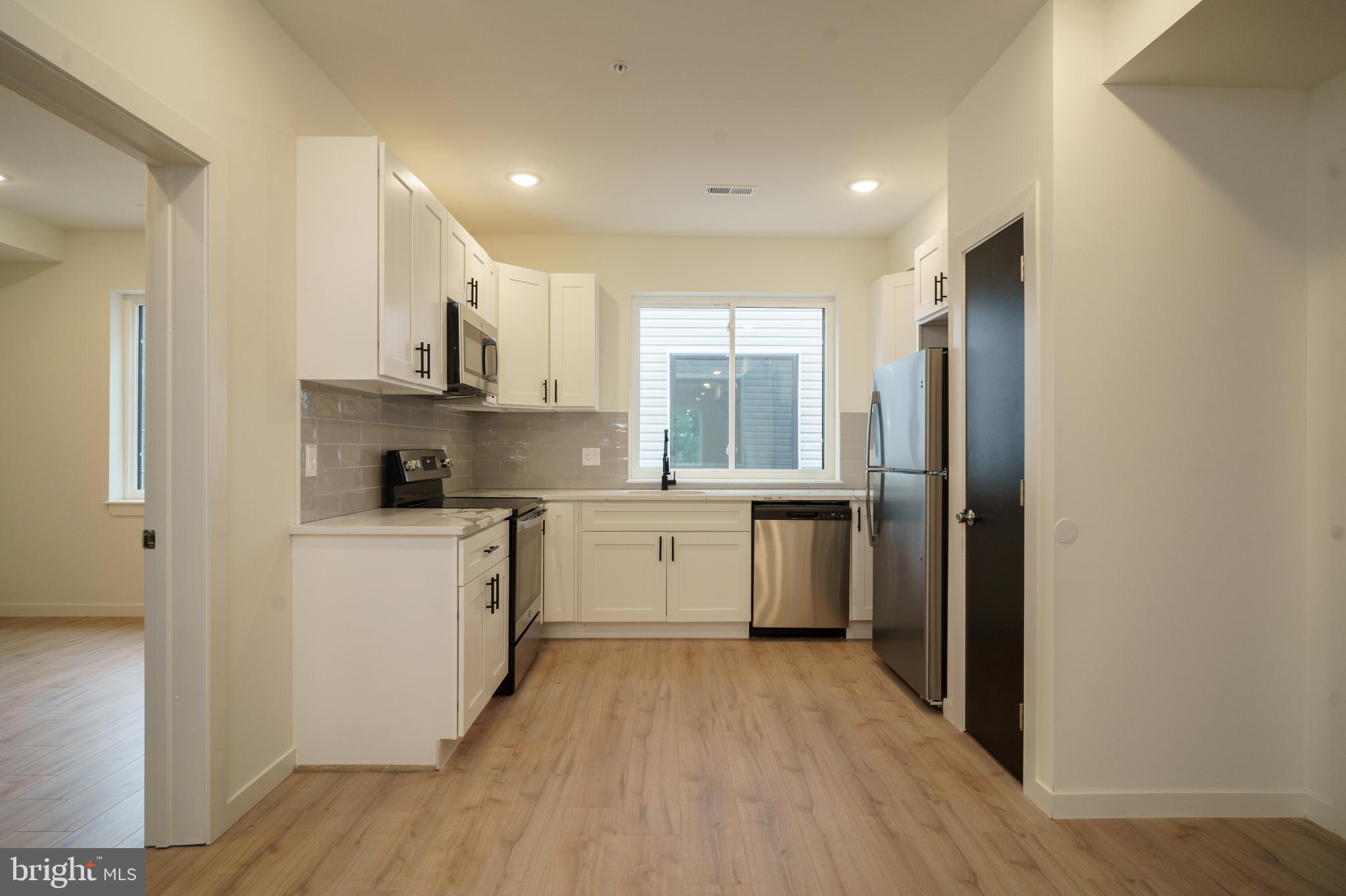 WEST KENSINGTON - Residential Lease