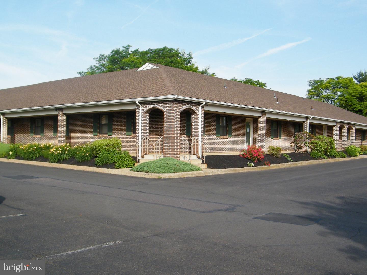 32,400 s.f., two story office condominium for sale, in beautiful downtown Warminster. Short term Lease-back for existing Tenant, County of Bucks. Easy ingress and egress High visibility on Street Road Located minutes from many amenities including restaurants, shops, post office, banking, and grocery stores.