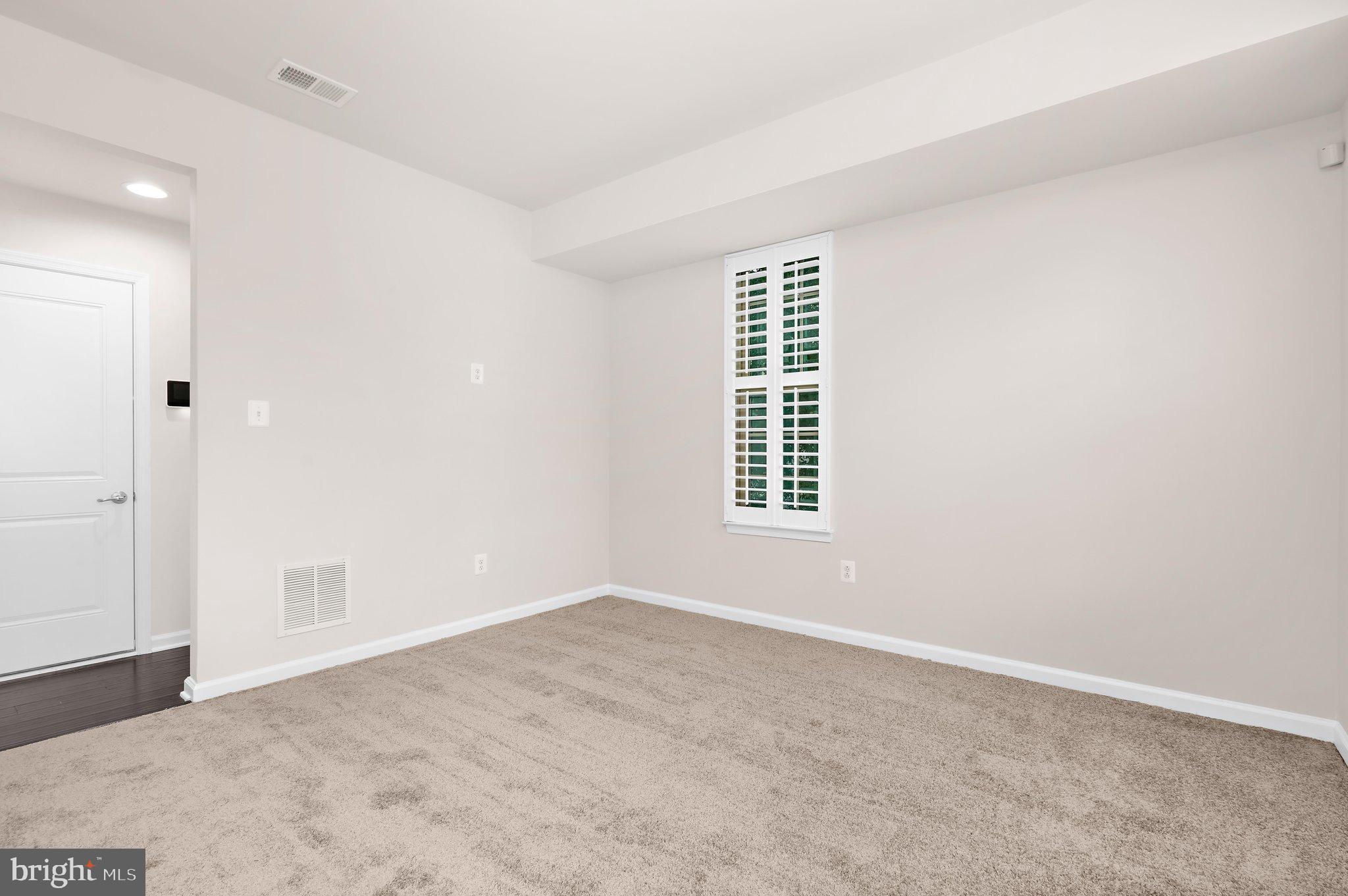 7861 FLETCHER WAY