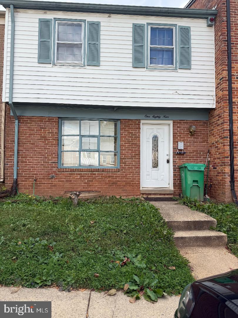 SHADY GROVE VILLAGE - Residential