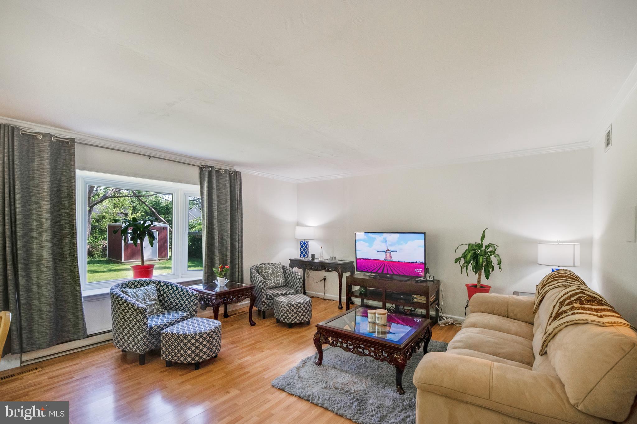 BROYHILL PARK - Residential