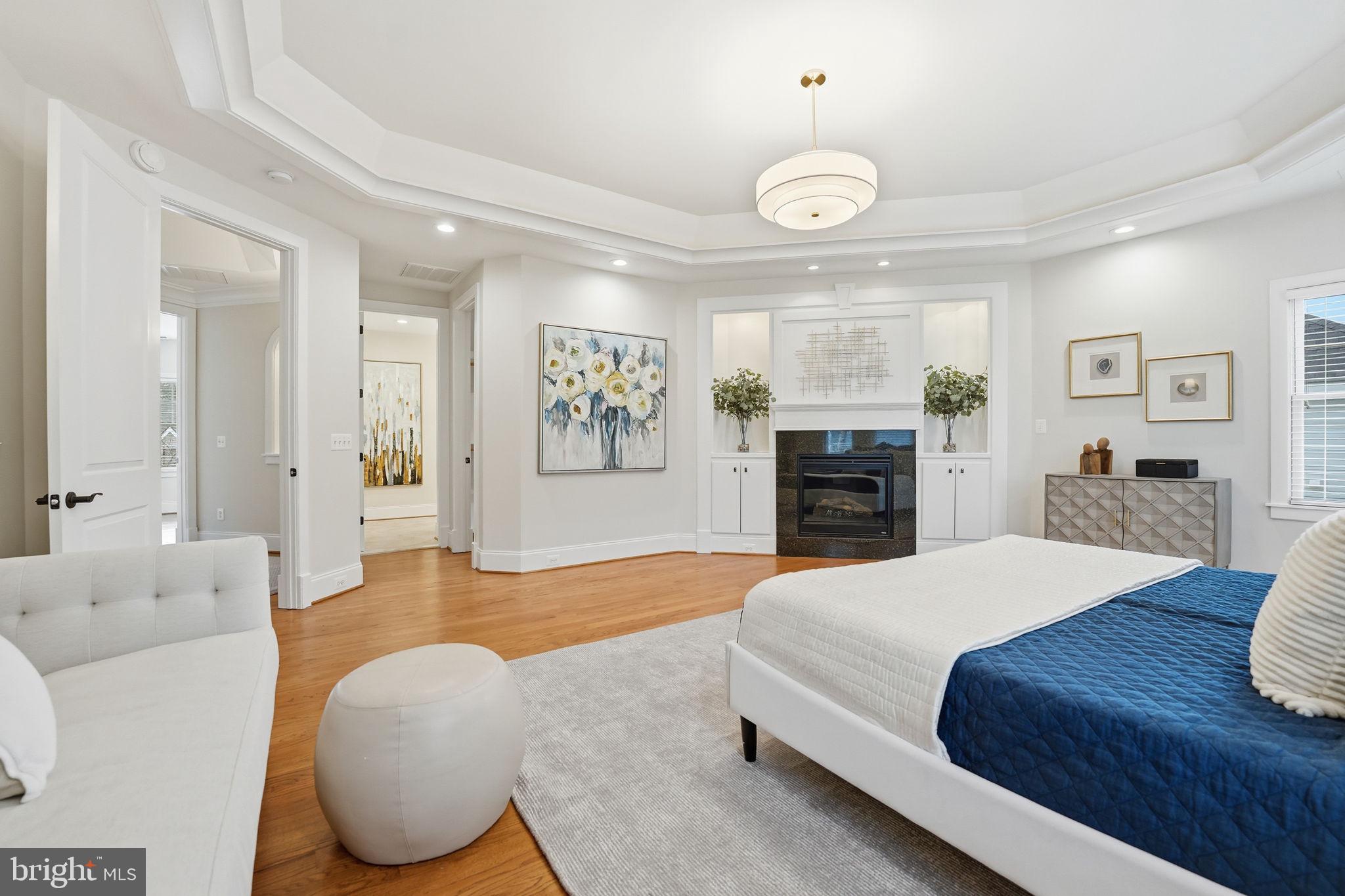 BERKSHIRE OAKWOOD - Residential