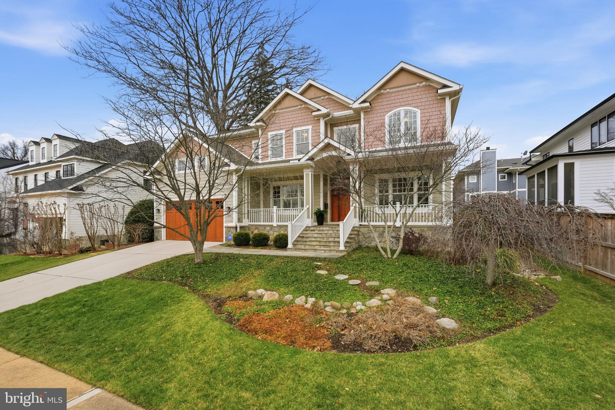 BERKSHIRE OAKWOOD - Residential