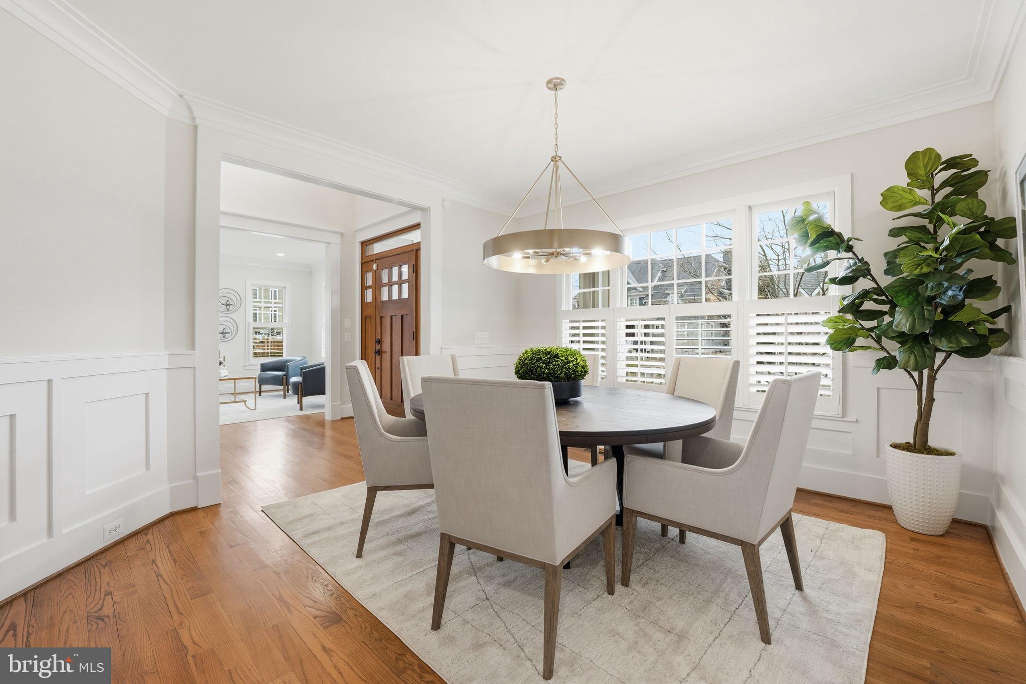 BERKSHIRE OAKWOOD - Residential