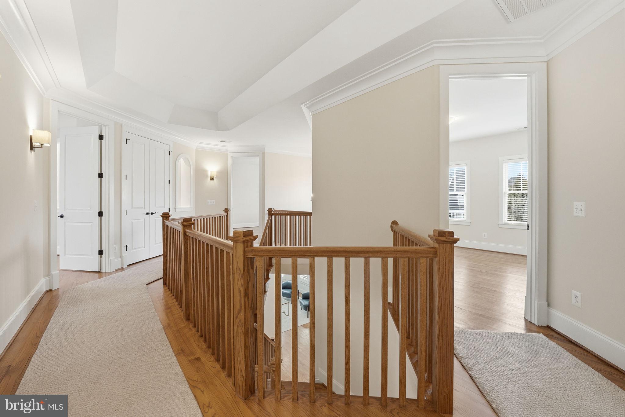 BERKSHIRE OAKWOOD - Residential