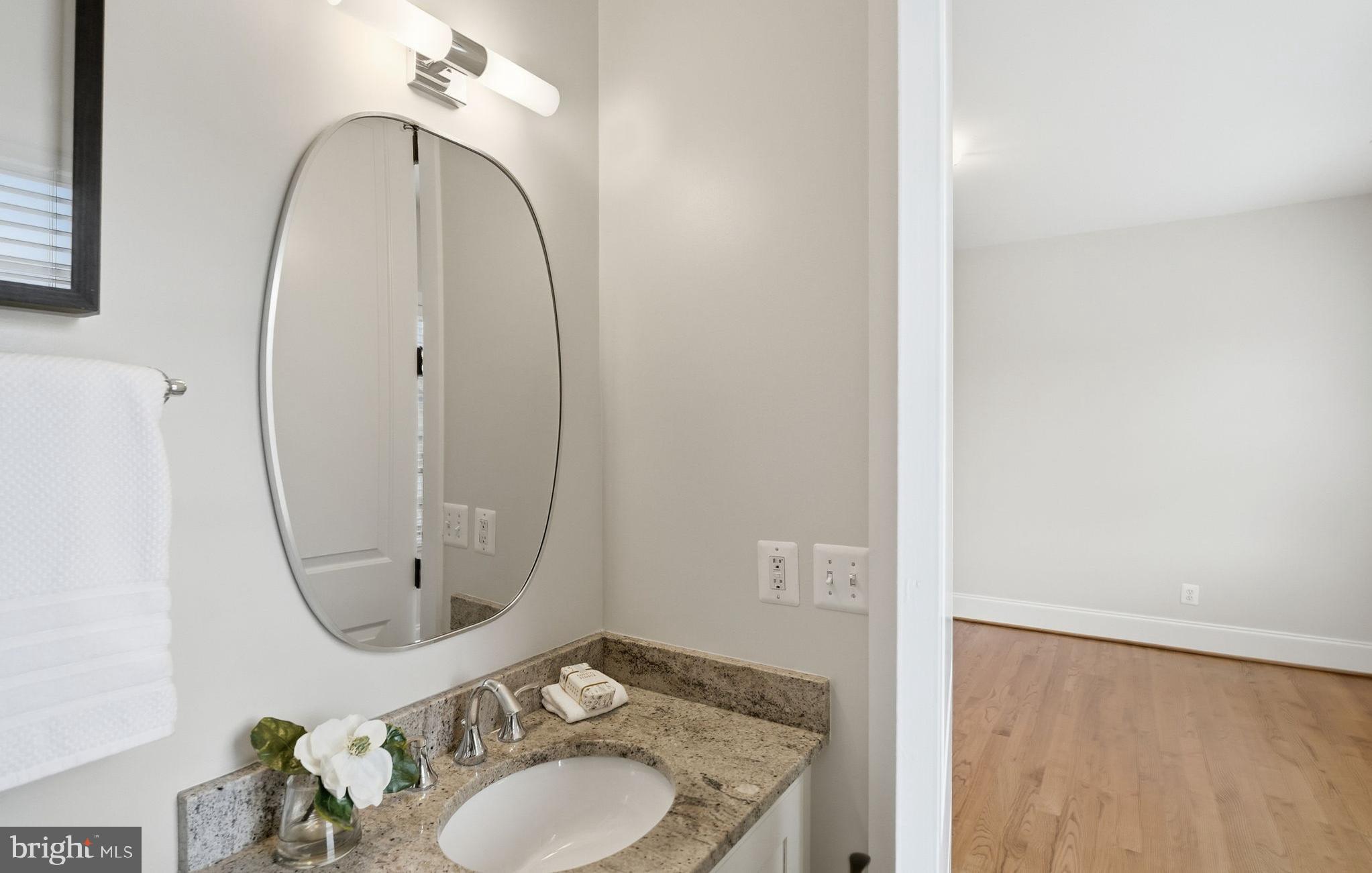 BERKSHIRE OAKWOOD - Residential