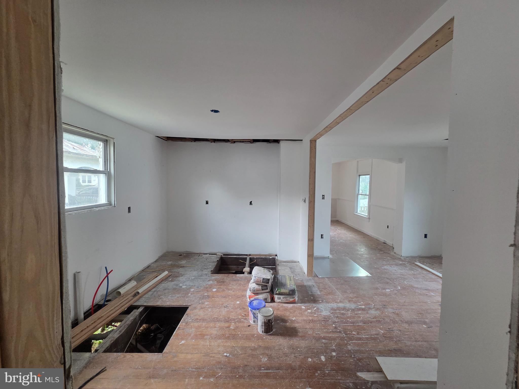 237 SHORT STREET