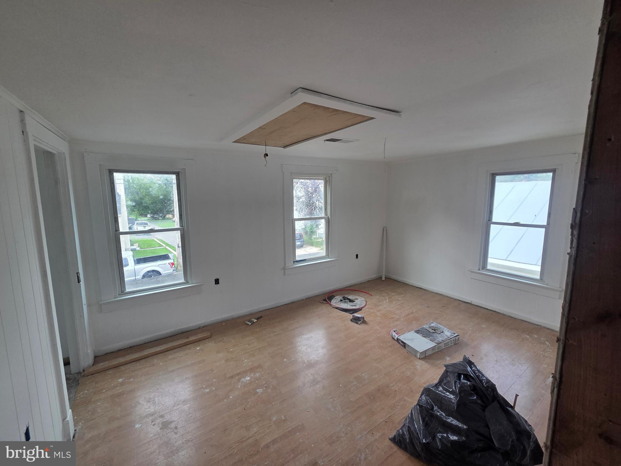 237 SHORT STREET