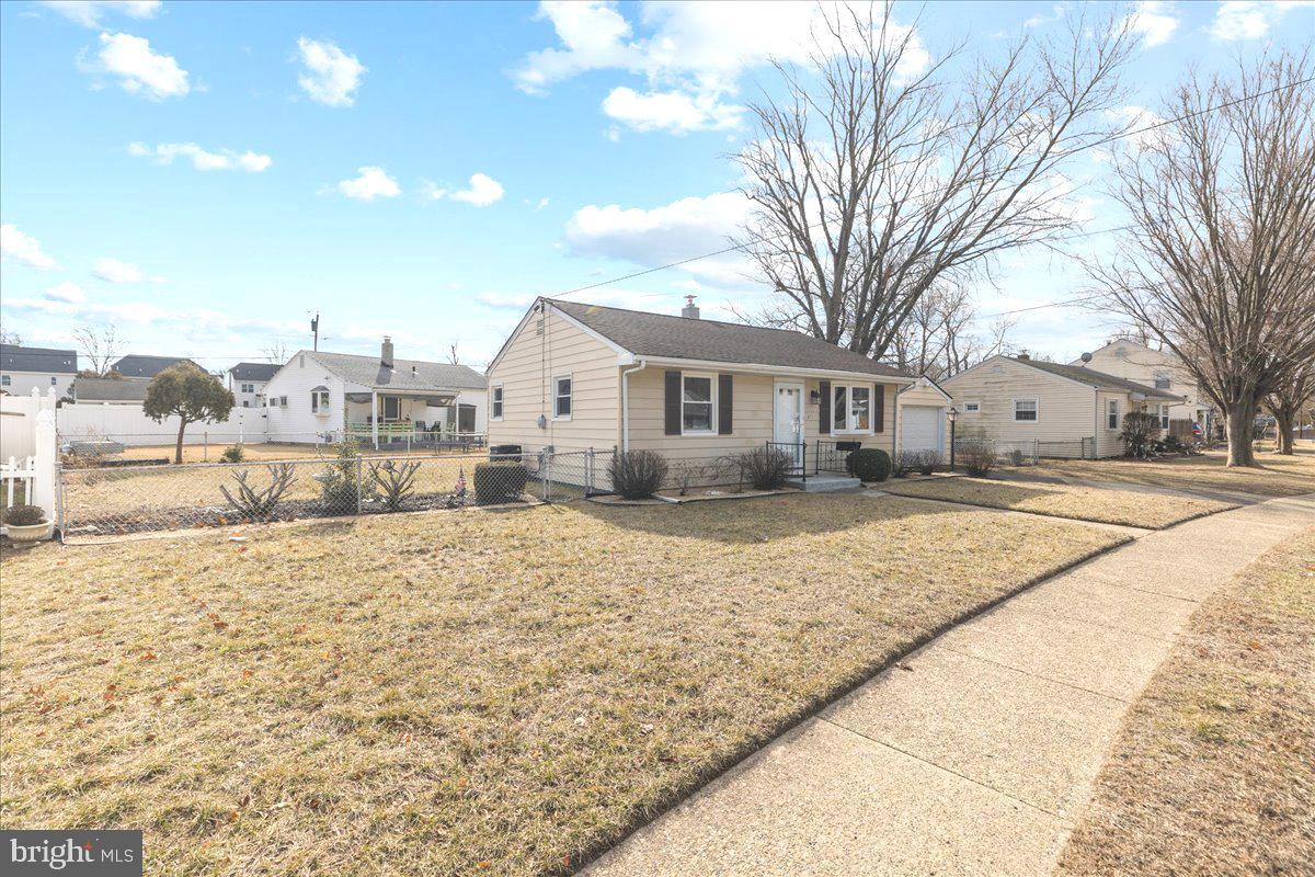 211 ELEANOR AVENUE