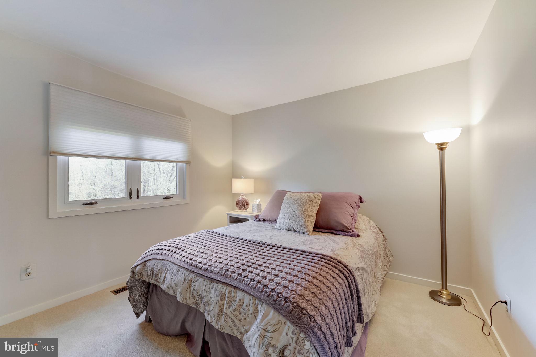 HILLS AT NORTHAMPT - Residential