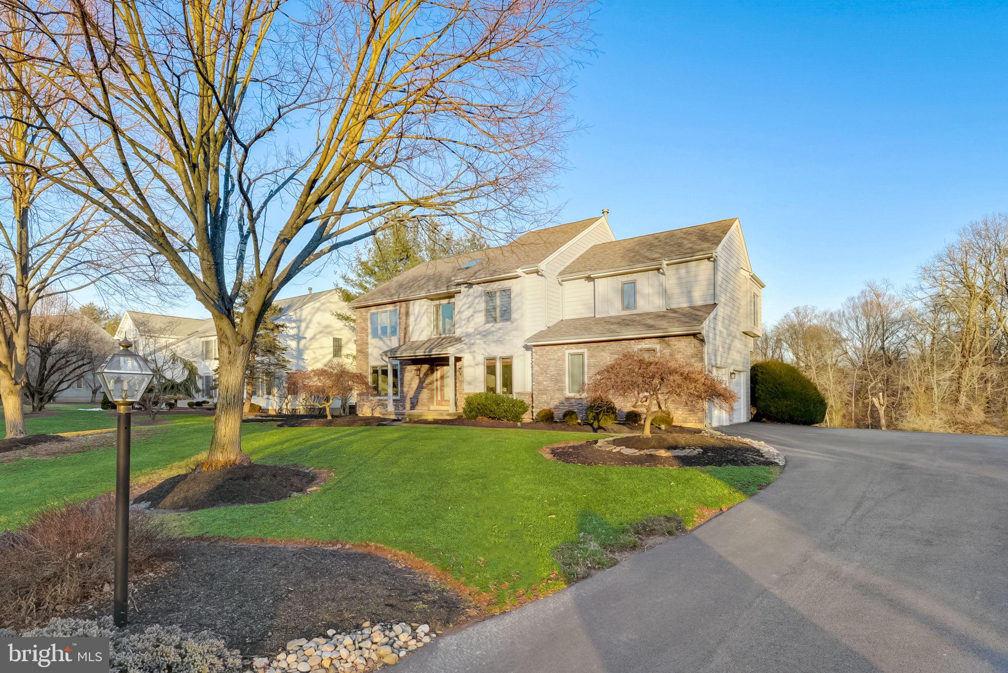 HILLS AT NORTHAMPT - Residential