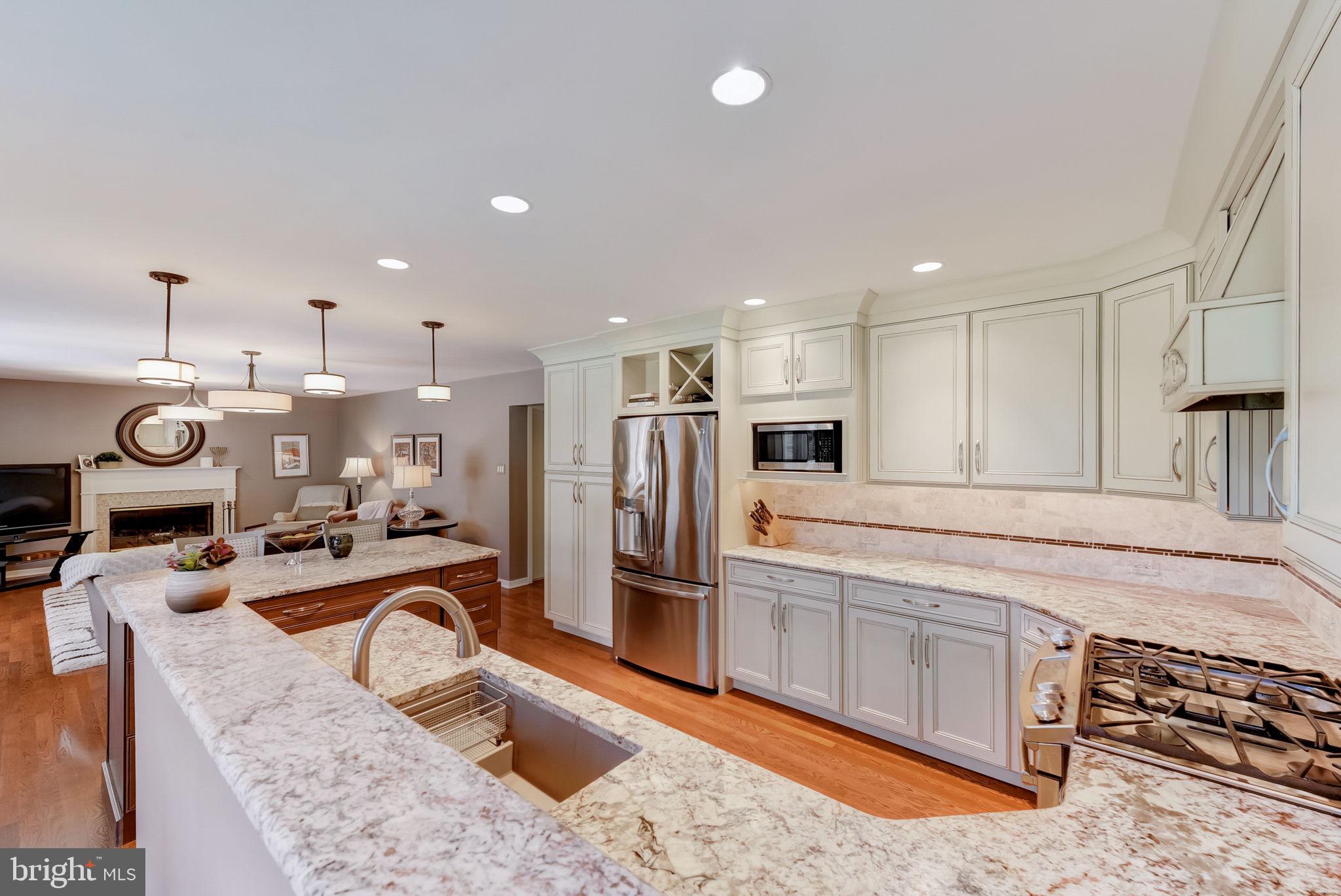 HILLS AT NORTHAMPT - Residential