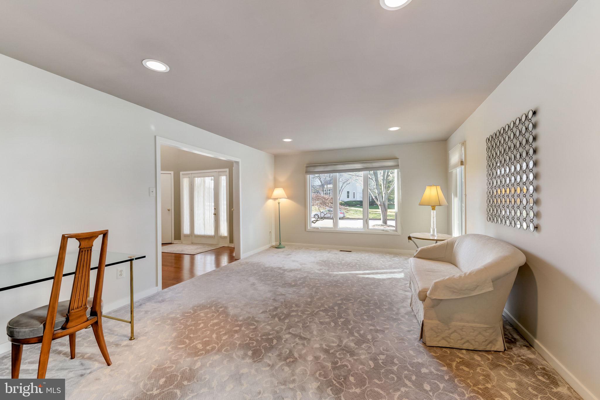 HILLS AT NORTHAMPT - Residential