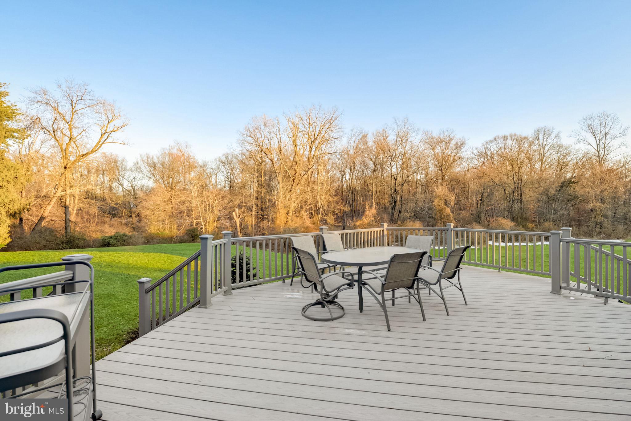 HILLS AT NORTHAMPT - Residential