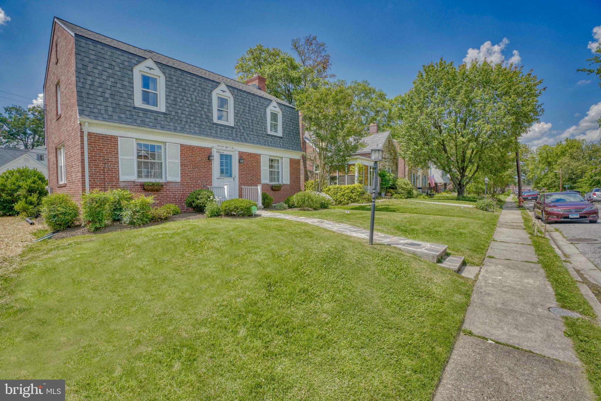 VILLA CRESTA - Residential