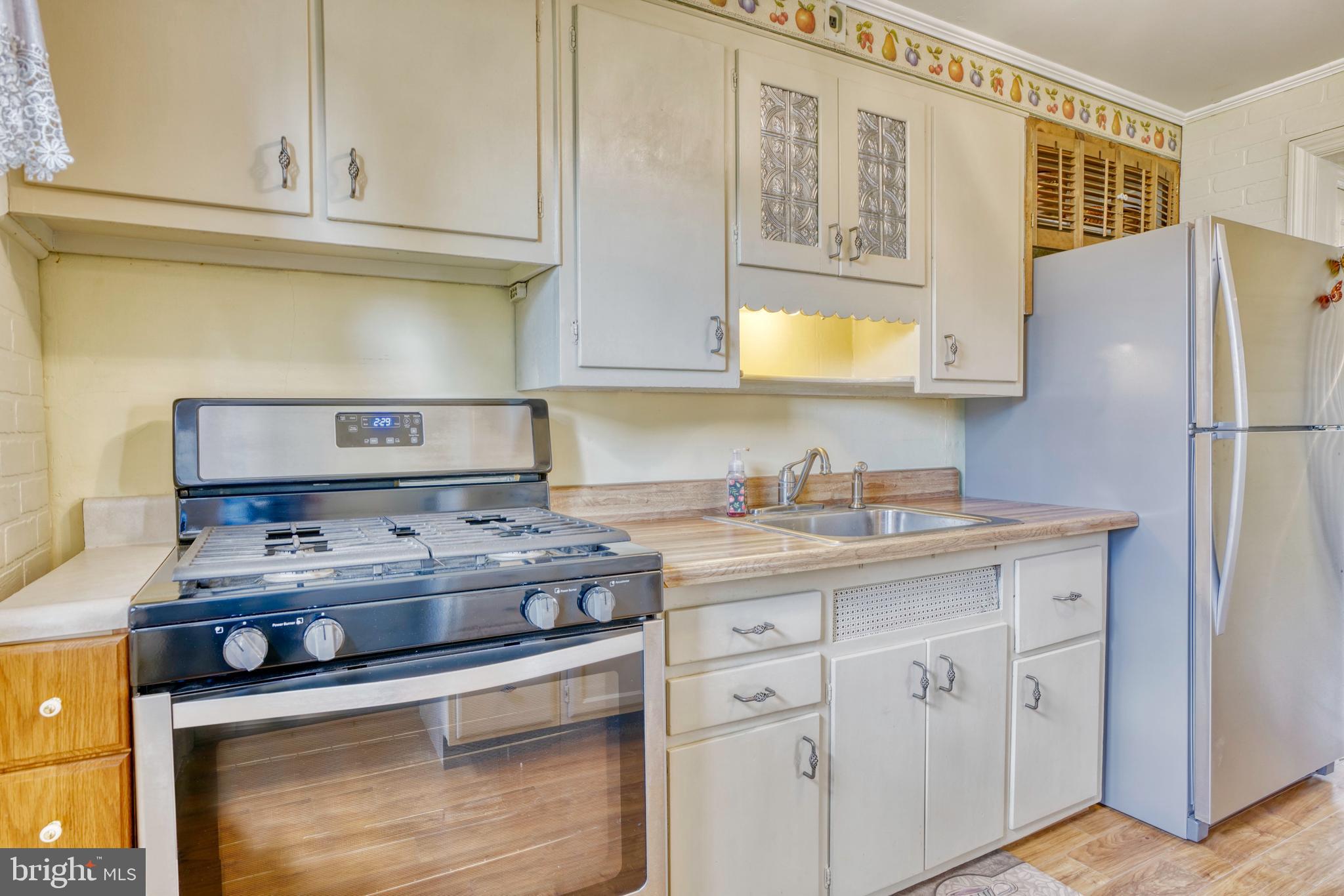 VILLA CRESTA - Residential