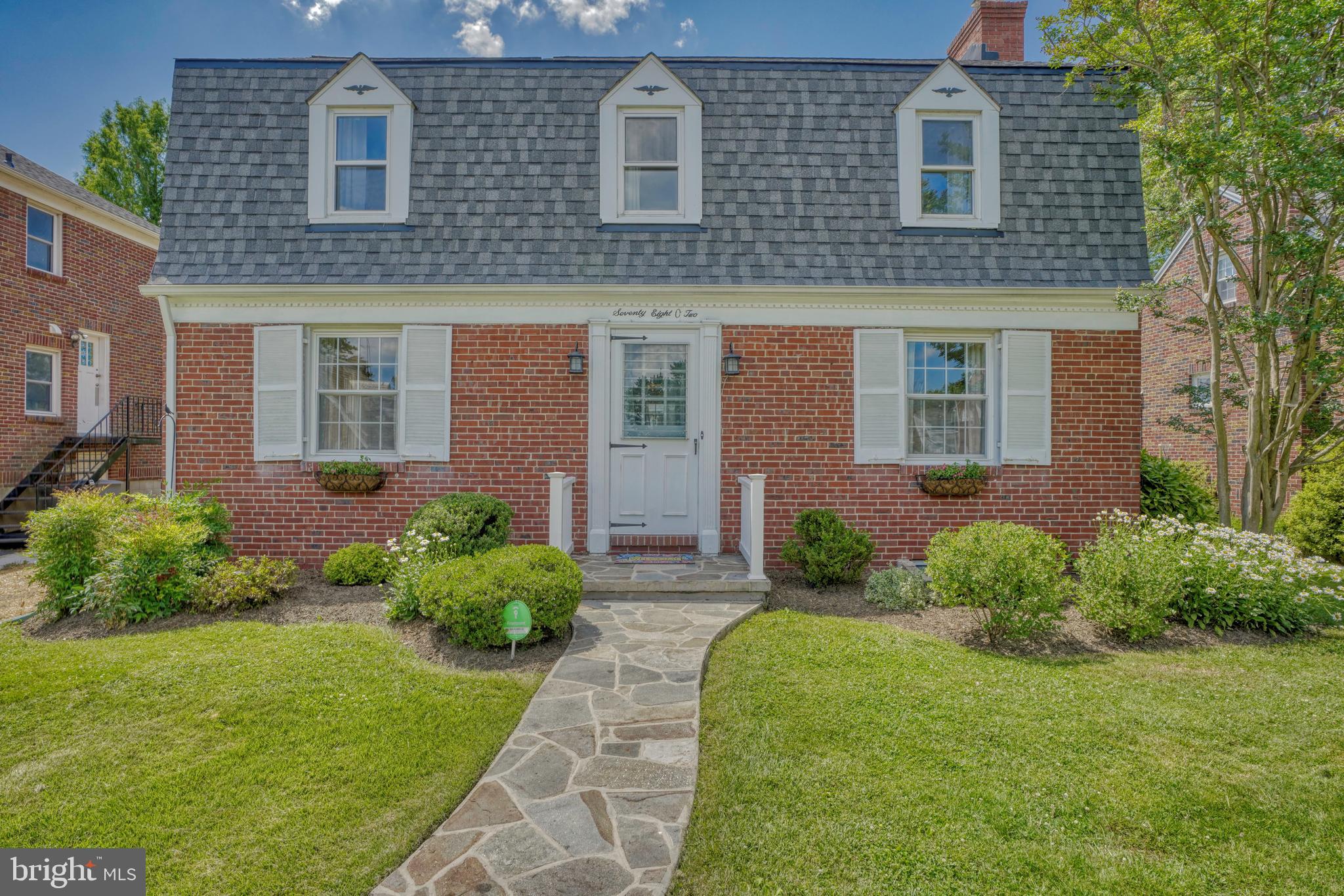 VILLA CRESTA - Residential