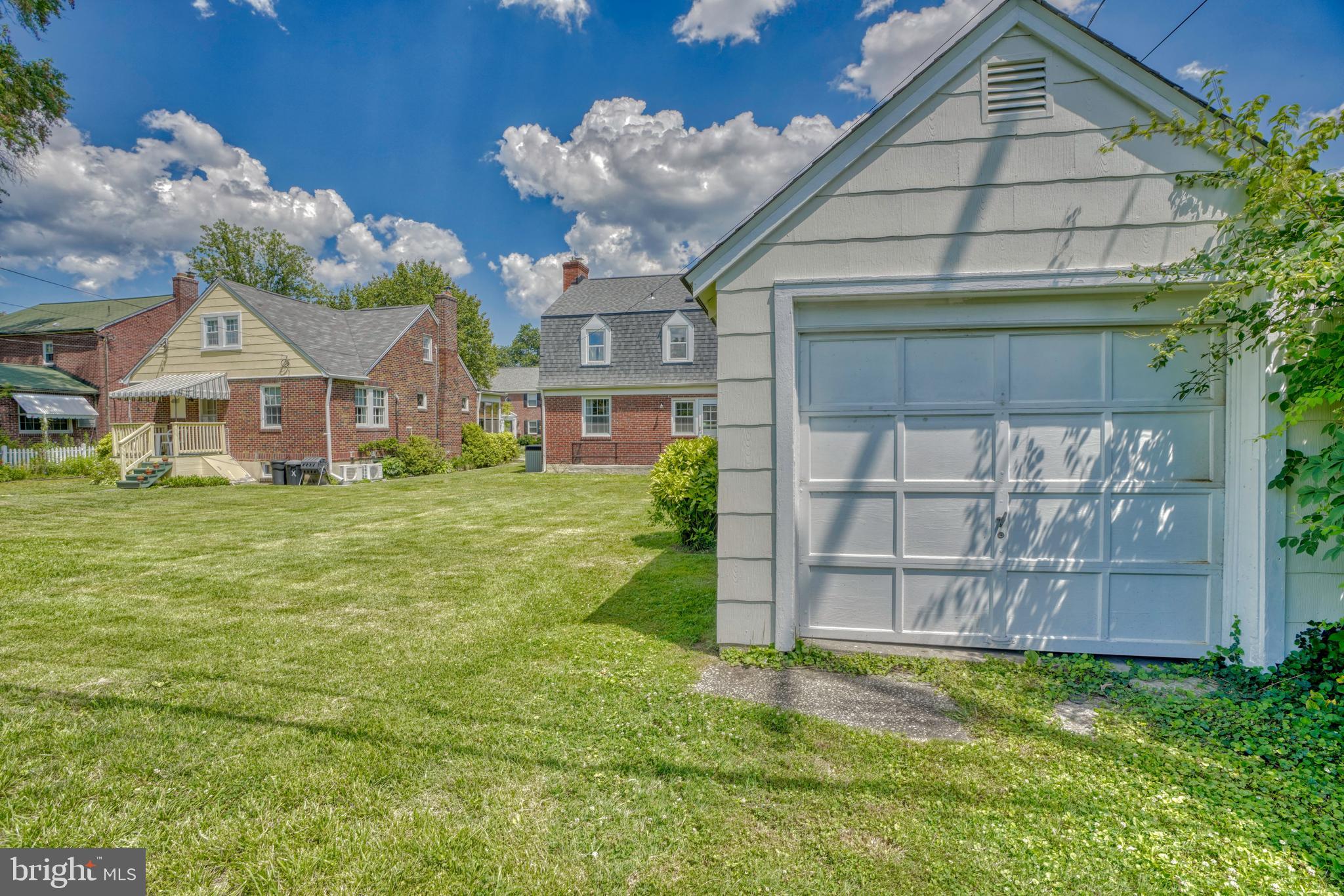 VILLA CRESTA - Residential