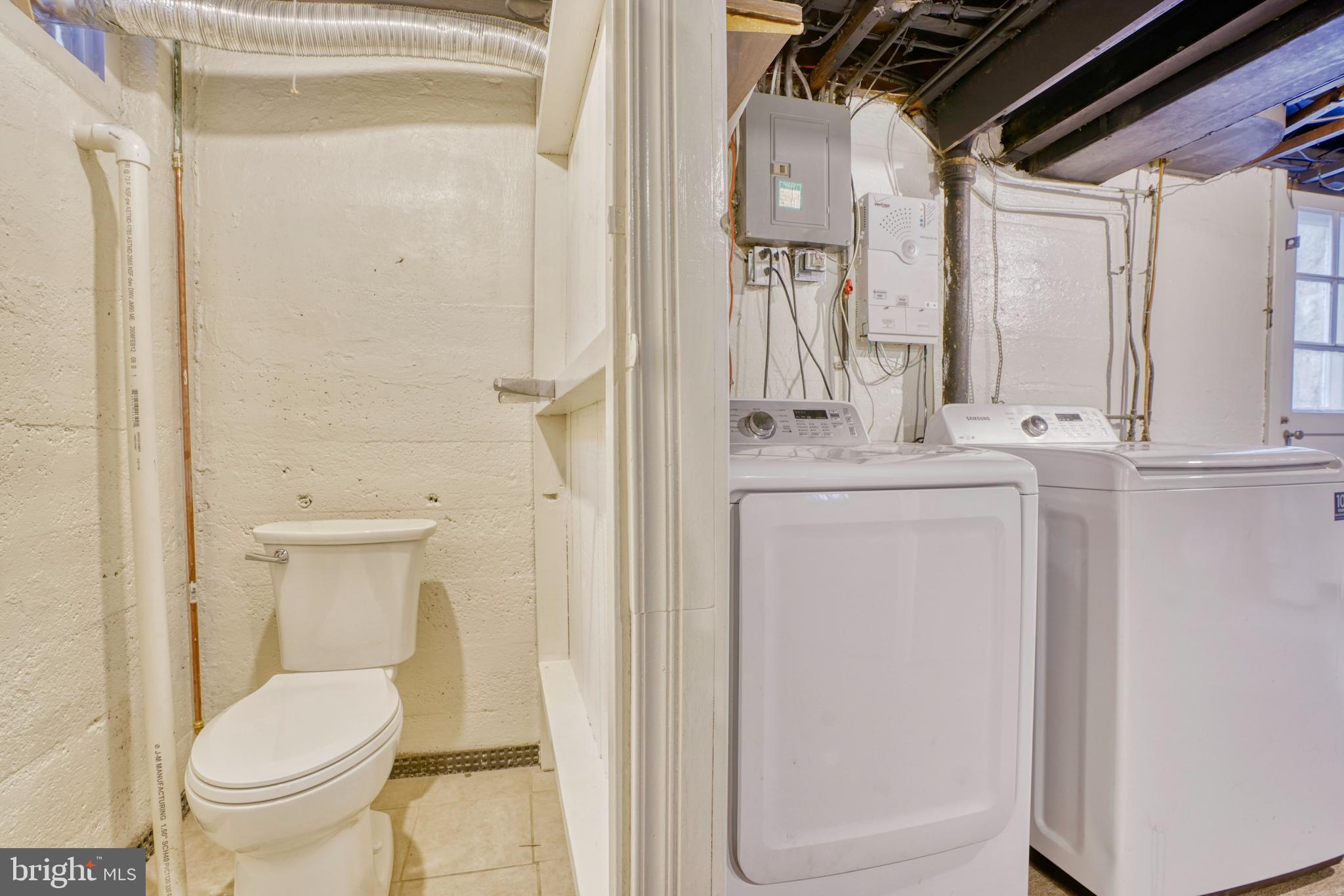 VILLA CRESTA - Residential