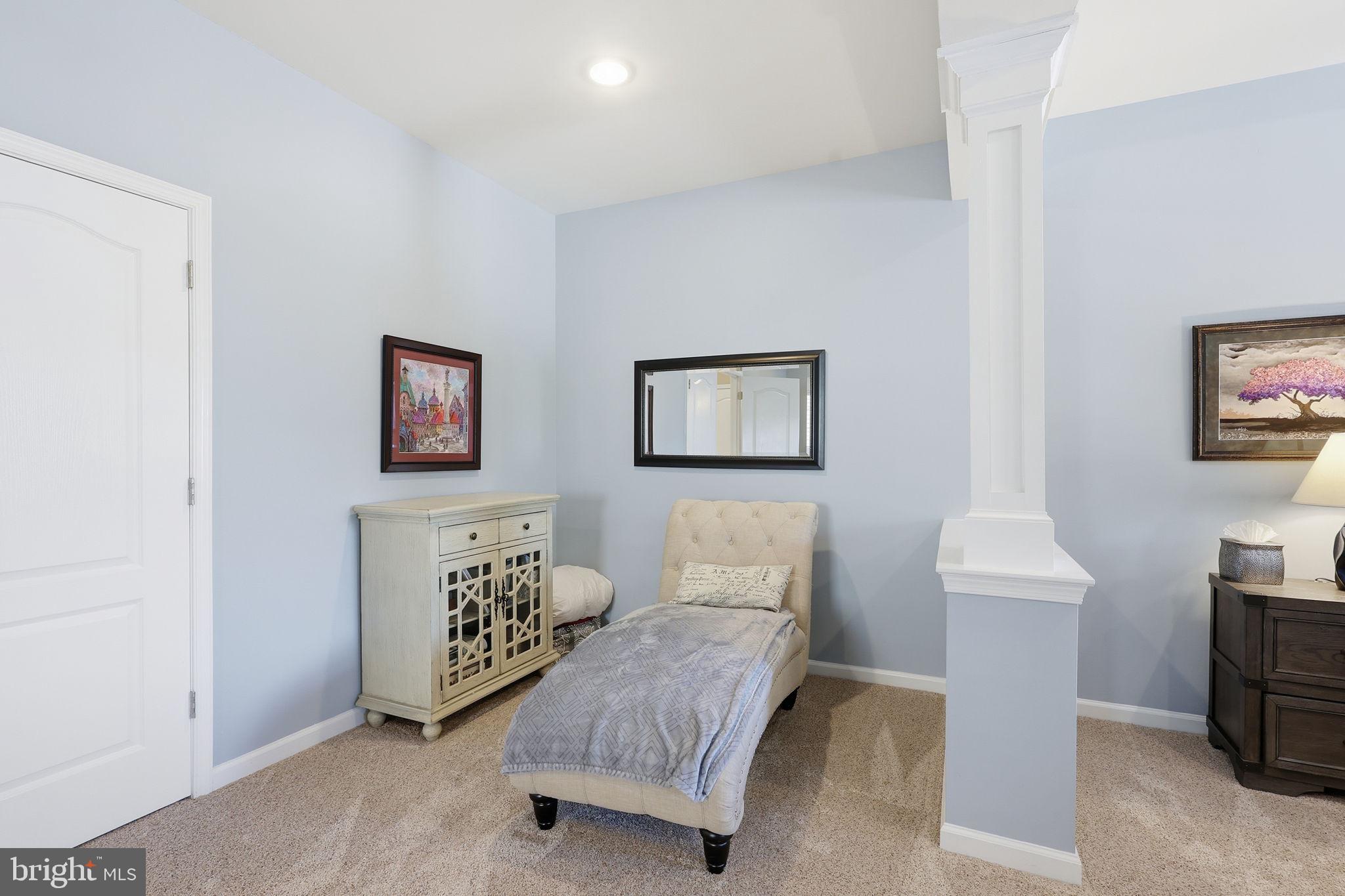 EMBREY MILL - Residential