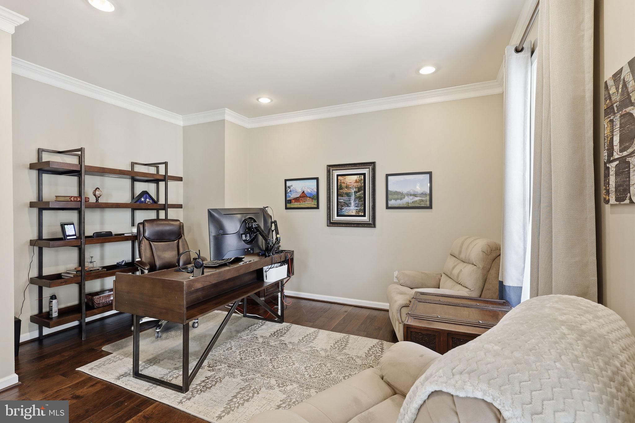 EMBREY MILL - Residential