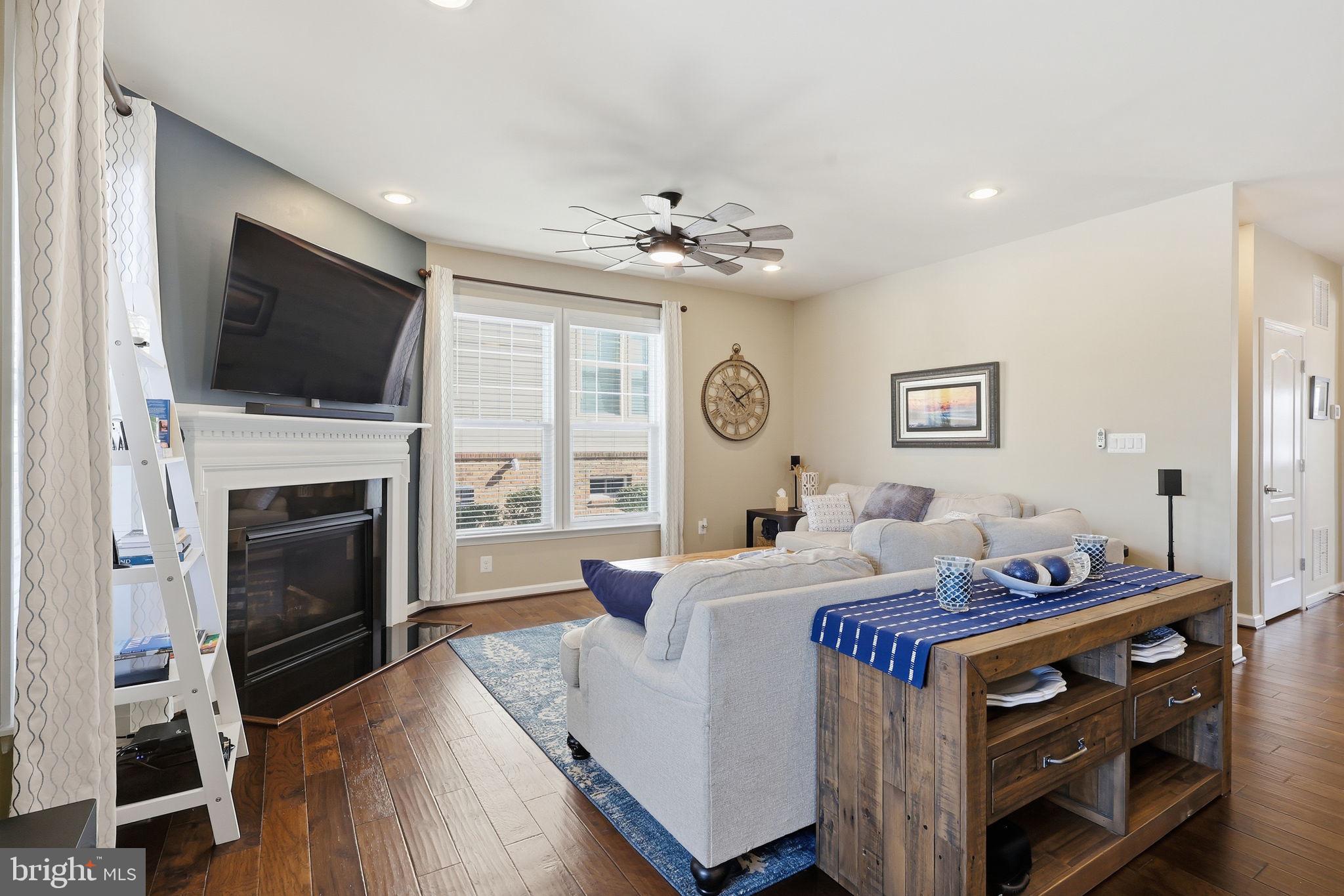 EMBREY MILL - Residential