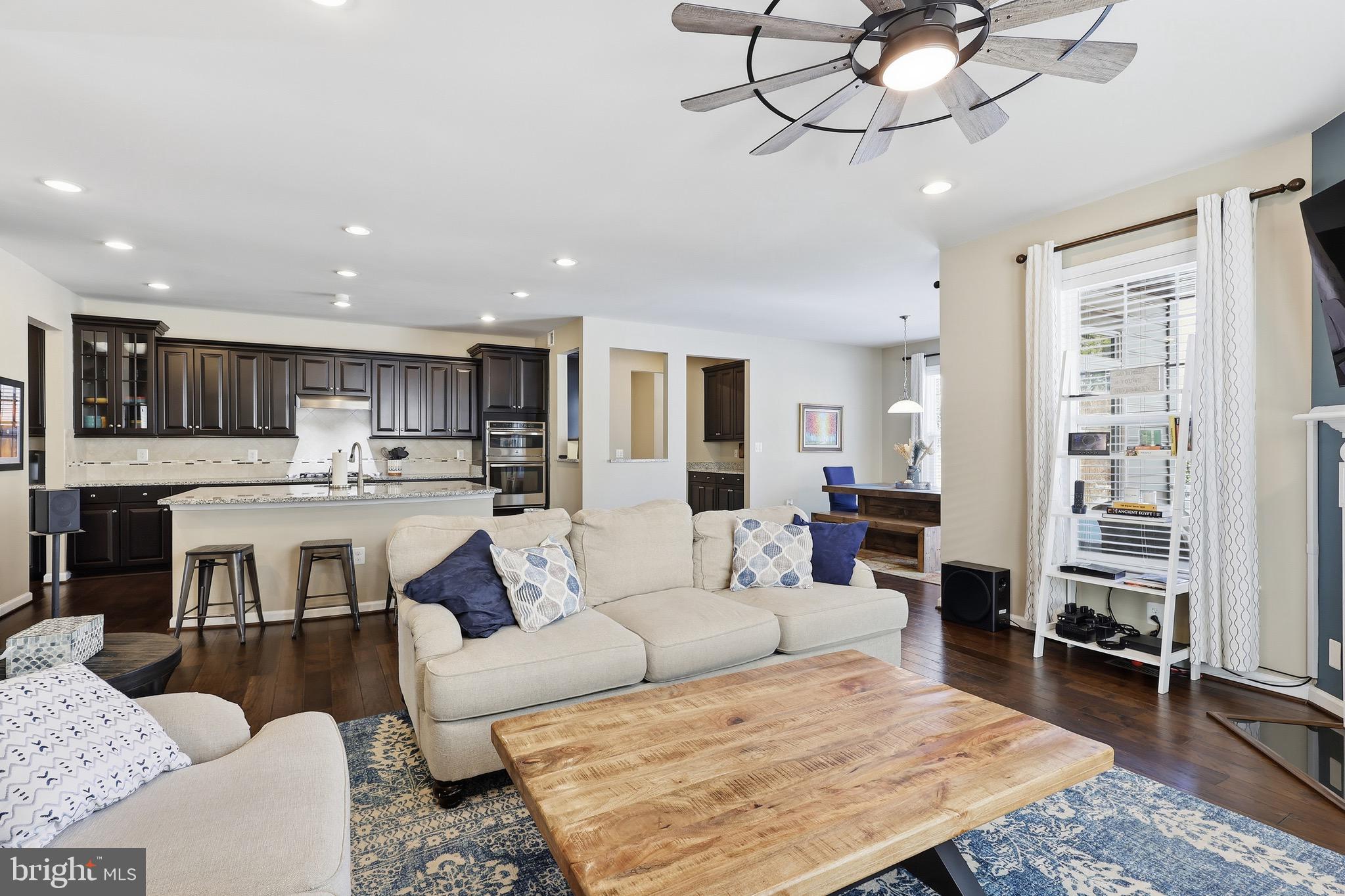 EMBREY MILL - Residential