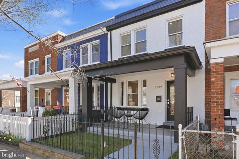 1739 INDEPENDENCE AVENUE SE WASHINGTON DC 20003