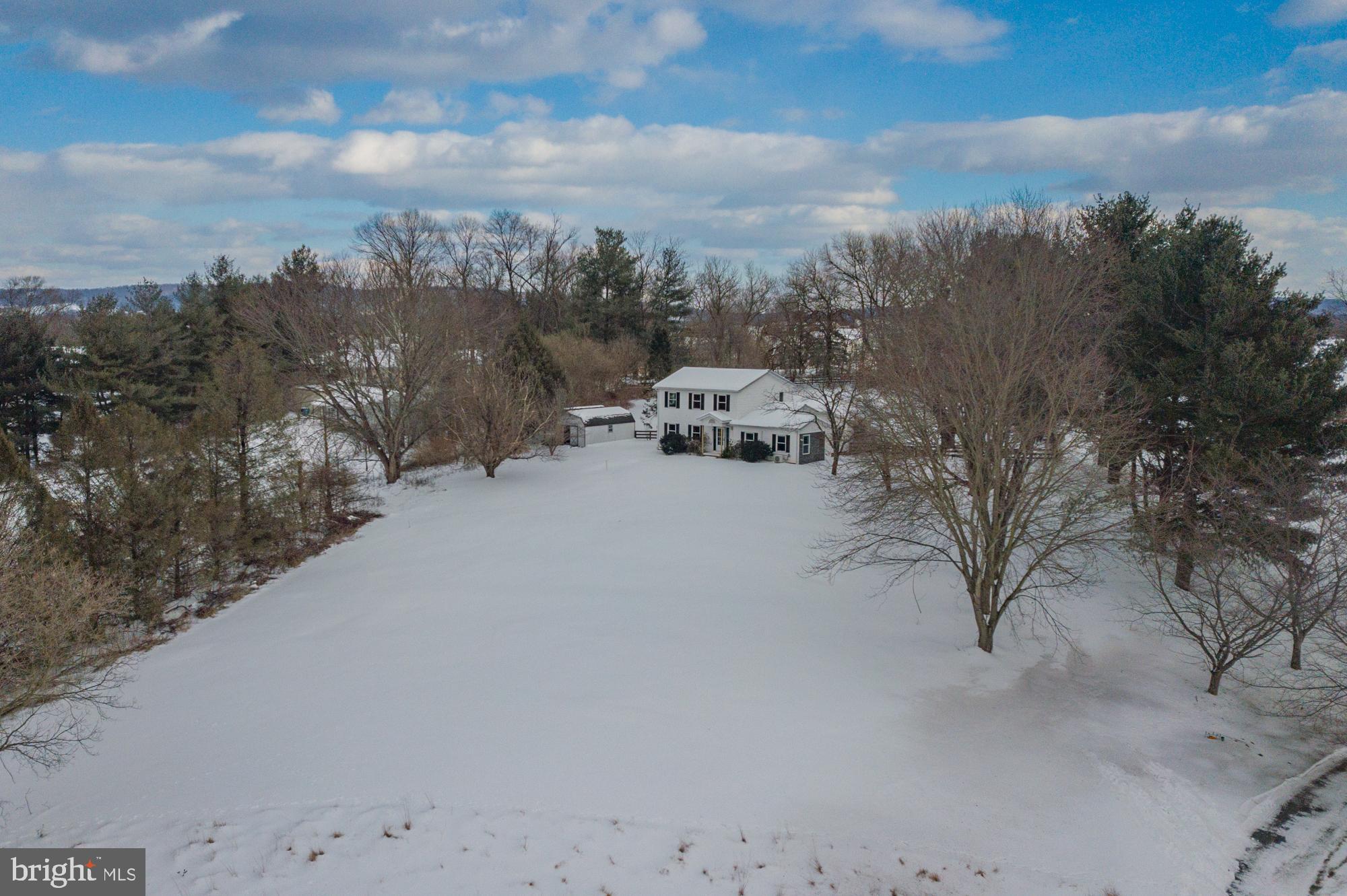 VILLA ESTATES - Residential