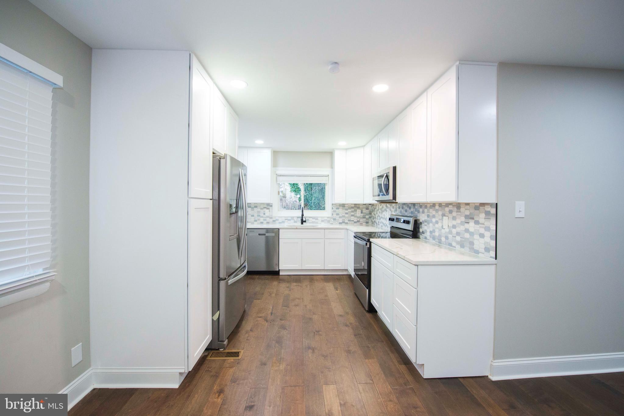 COOL SPRING HEIGHTS - Residential