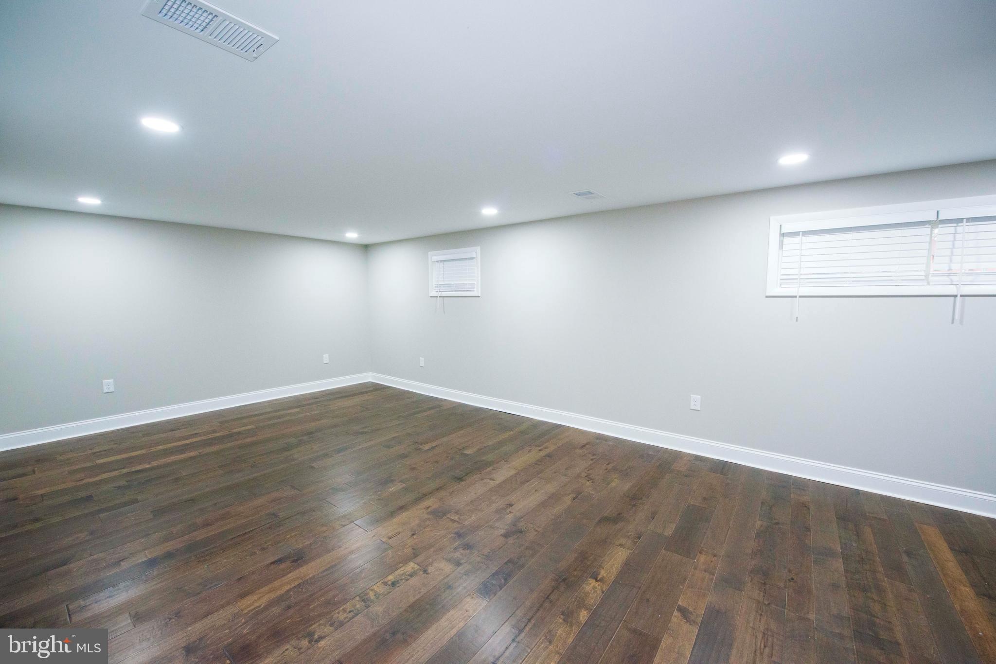 COOL SPRING HEIGHTS - Residential