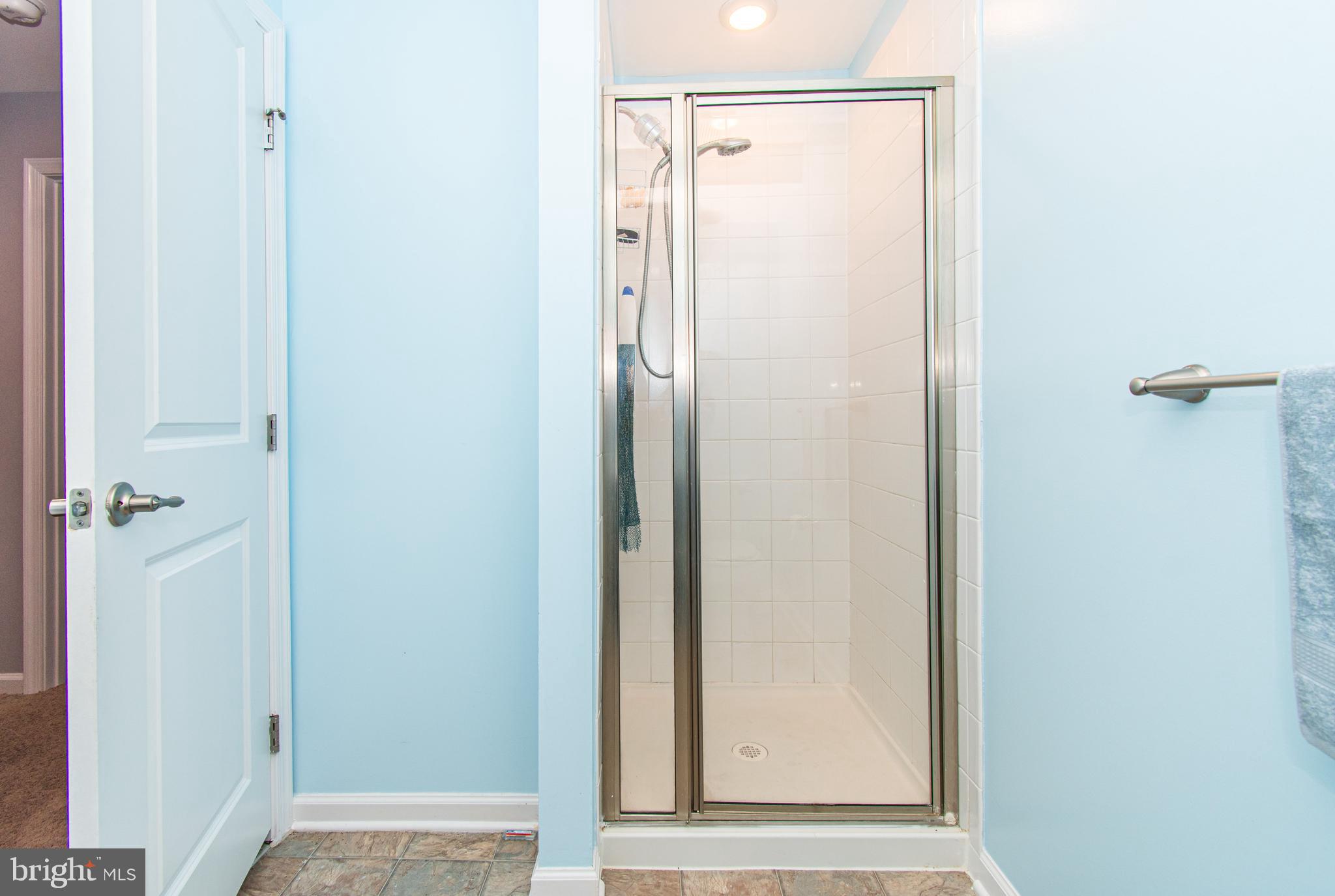 LANDSDALE - Residential Lease