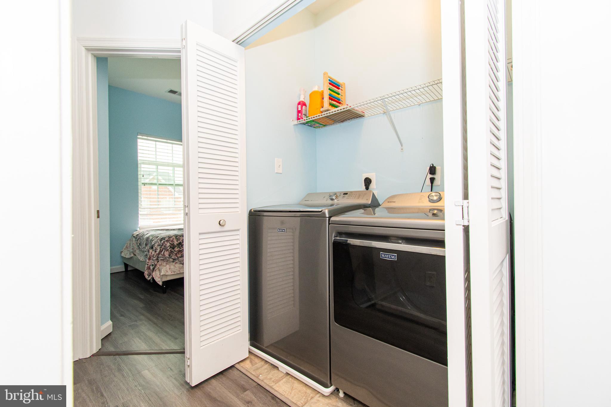 LANDSDALE - Residential Lease