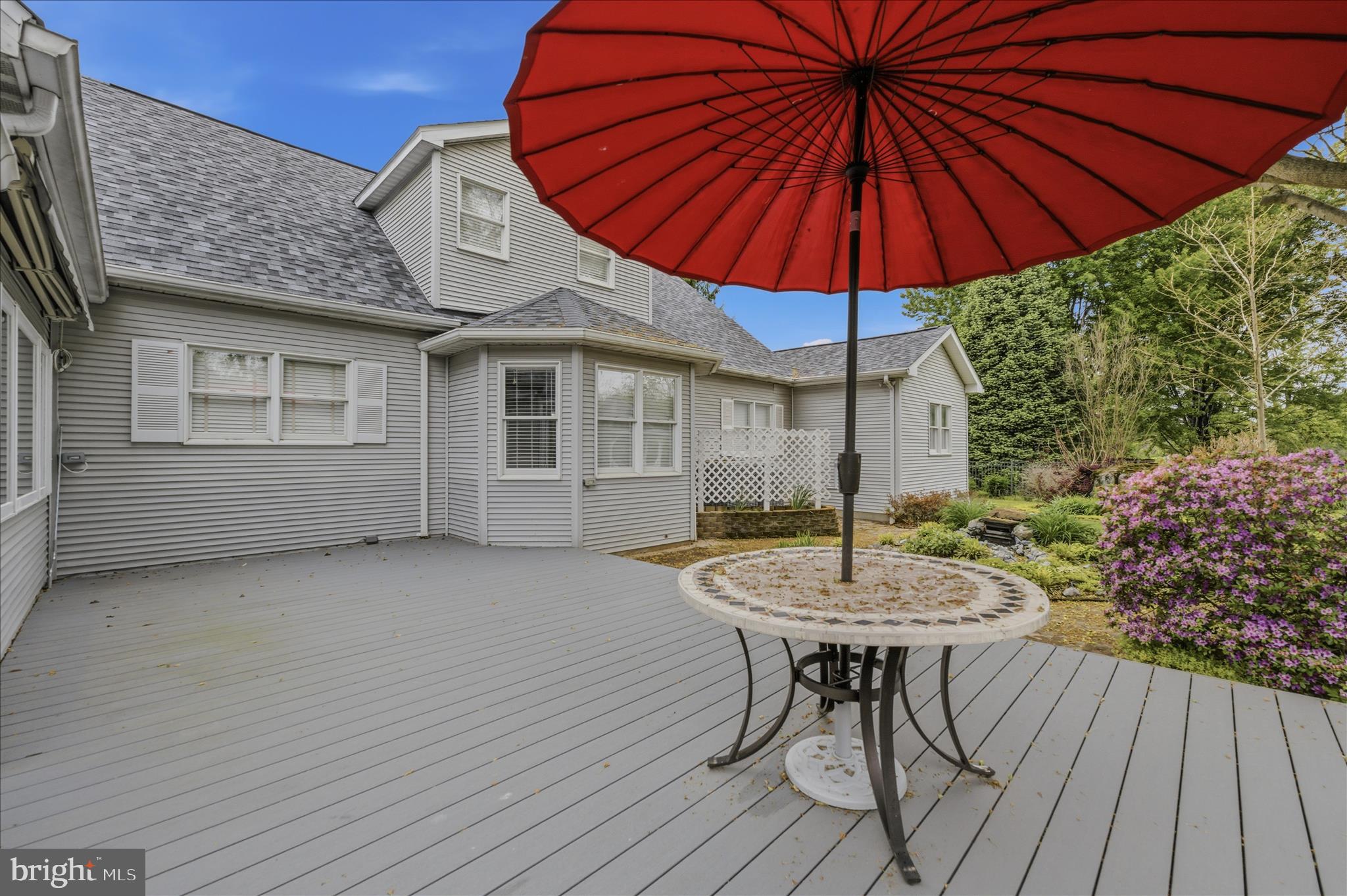 MOUNTAIN BROOK ESTATES - Residential