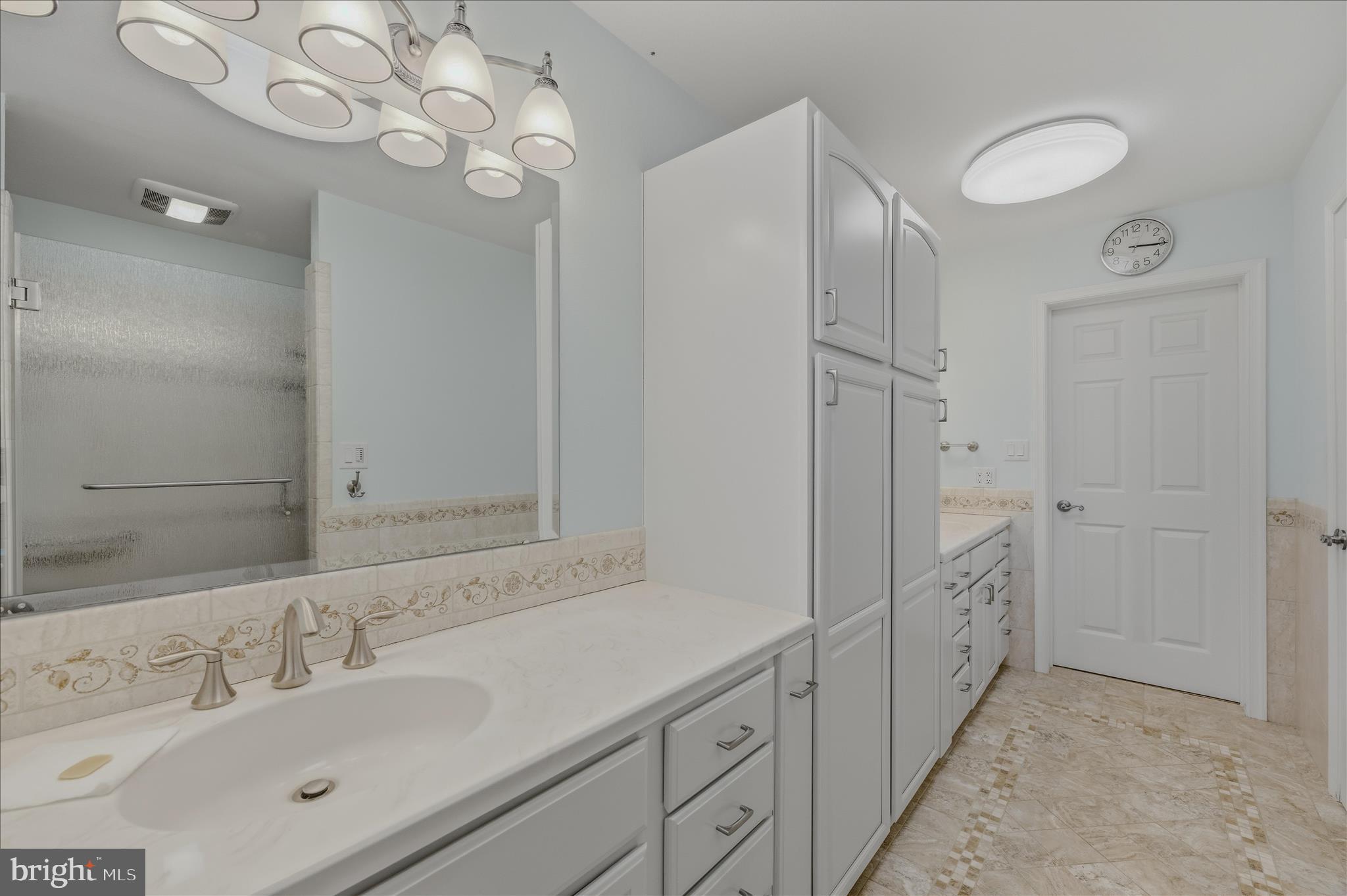 MOUNTAIN BROOK ESTATES - Residential