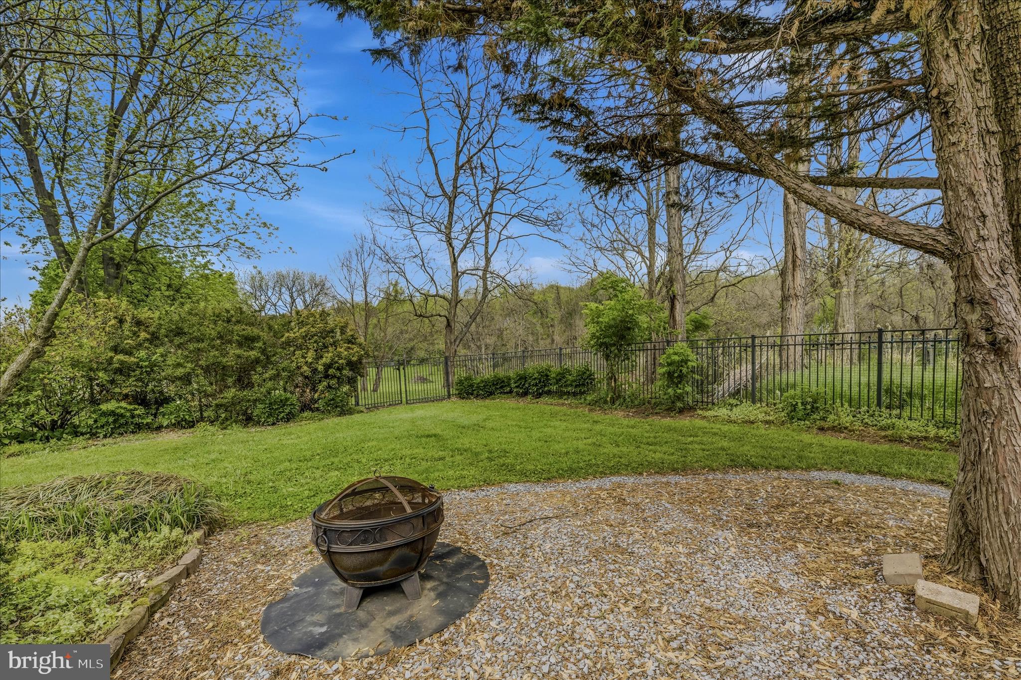 MOUNTAIN BROOK ESTATES - Residential