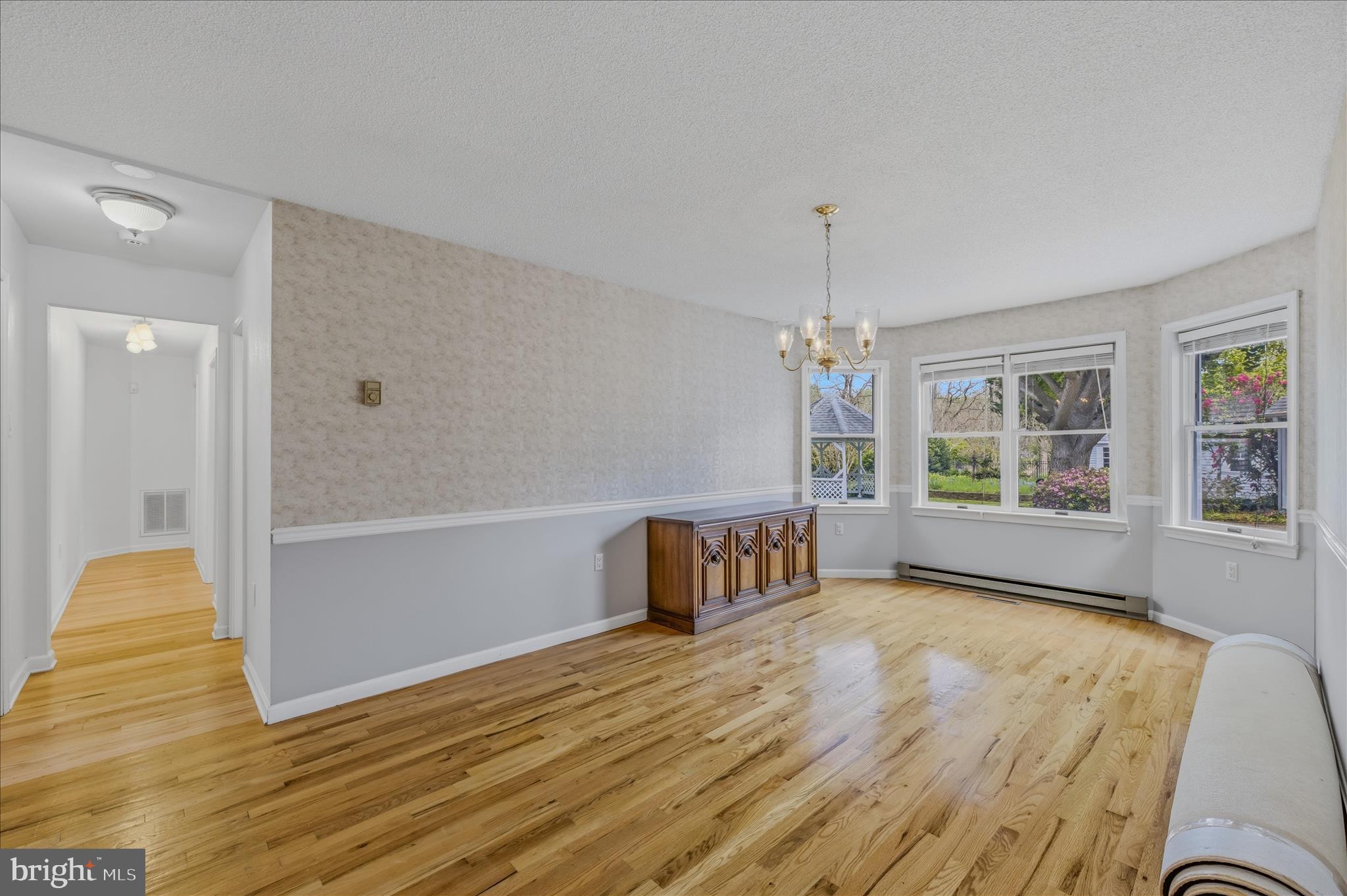 MOUNTAIN BROOK ESTATES - Residential