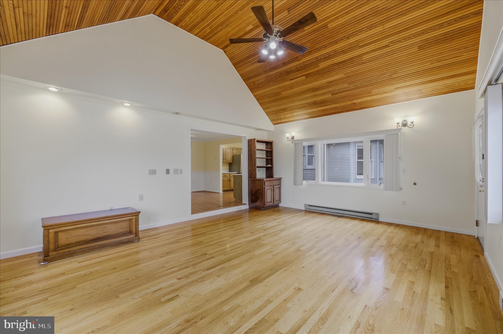 MOUNTAIN BROOK ESTATES - Residential