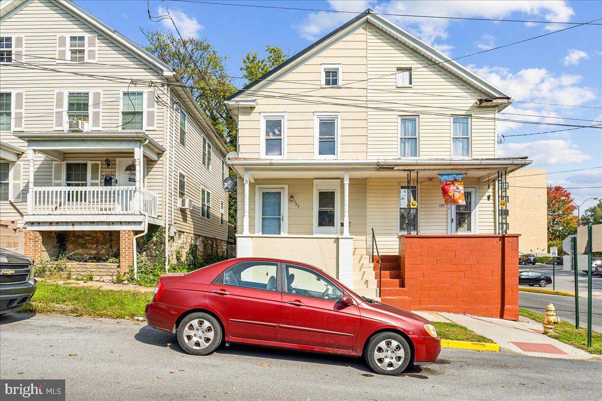 CITY OF MARTINSBURG - Residential Lease