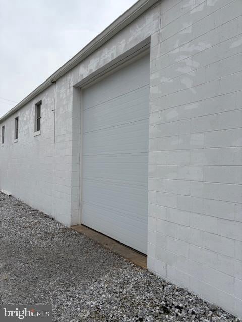 2110 BROUGHER LANE