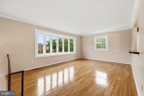 Tiny photo for 33 Bannington Drive, UPPER MARLBORO, MD 20774 (MLS # MDPG2203526)