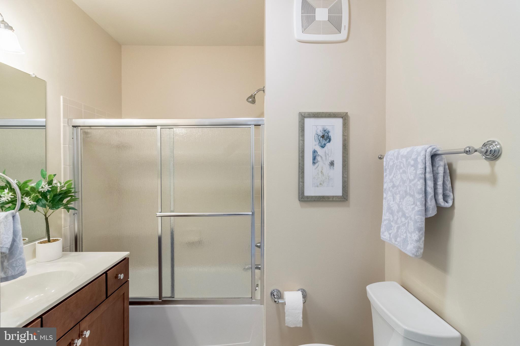 NORBECK CROSSING - Residential